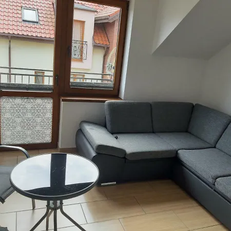 Piotr Apartment *