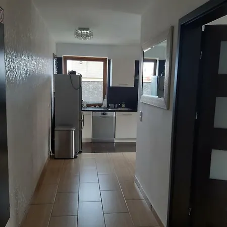 Piotr דירה וובה